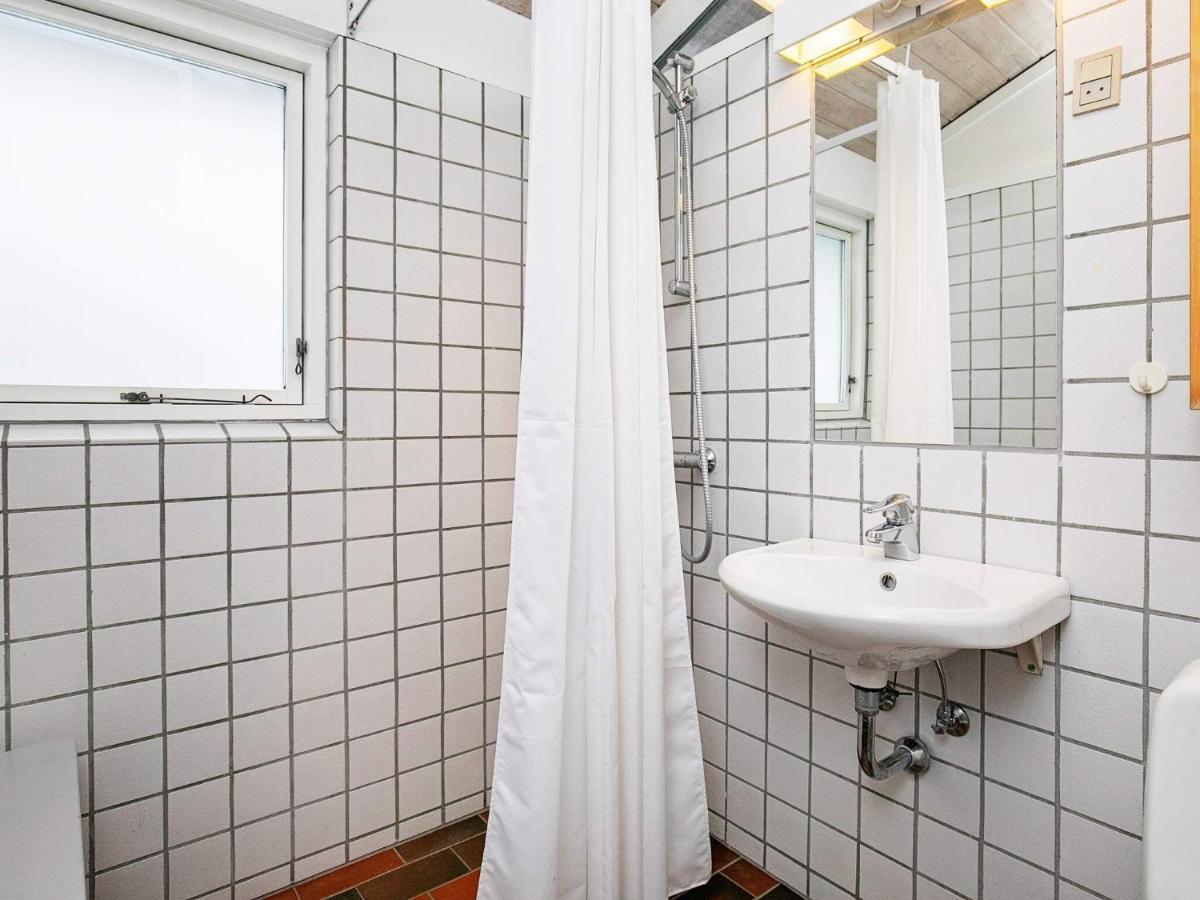 6 Person Holiday Home On A Holiday Park In Ганстхольм Екстер'єр фото